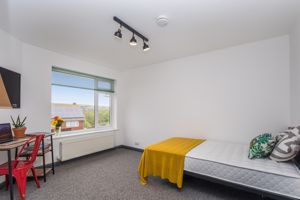 Bedroom- click for photo gallery